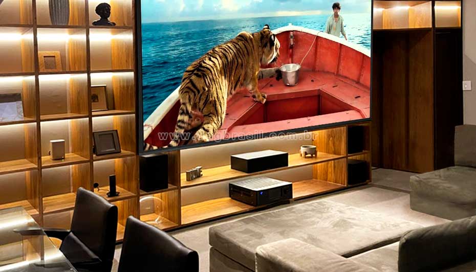 Sala de Home Cinema Autenticidade showroom DAG Brasil Salvador, Bahia | DAG Brasil Sala de Home Cinema Autenticidade showroom DAG Brasil Salvador, Bahia | DAG Brasil